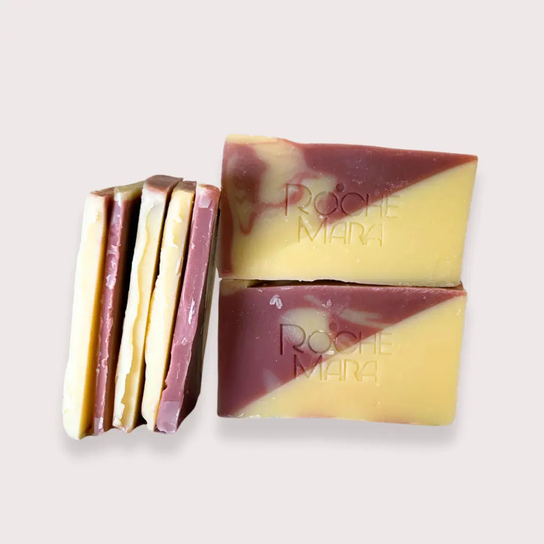 Chutes anti-gaspi de notre savon solide artisanal bio : Le Gourmand À l'Huile d'Amande Douce Rochemara